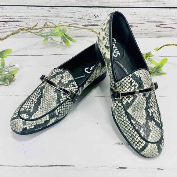 Circus by Sam Edelman Shoes - Women’s Circus by Sam Edelman Black and Gray Snakeskin Loafers